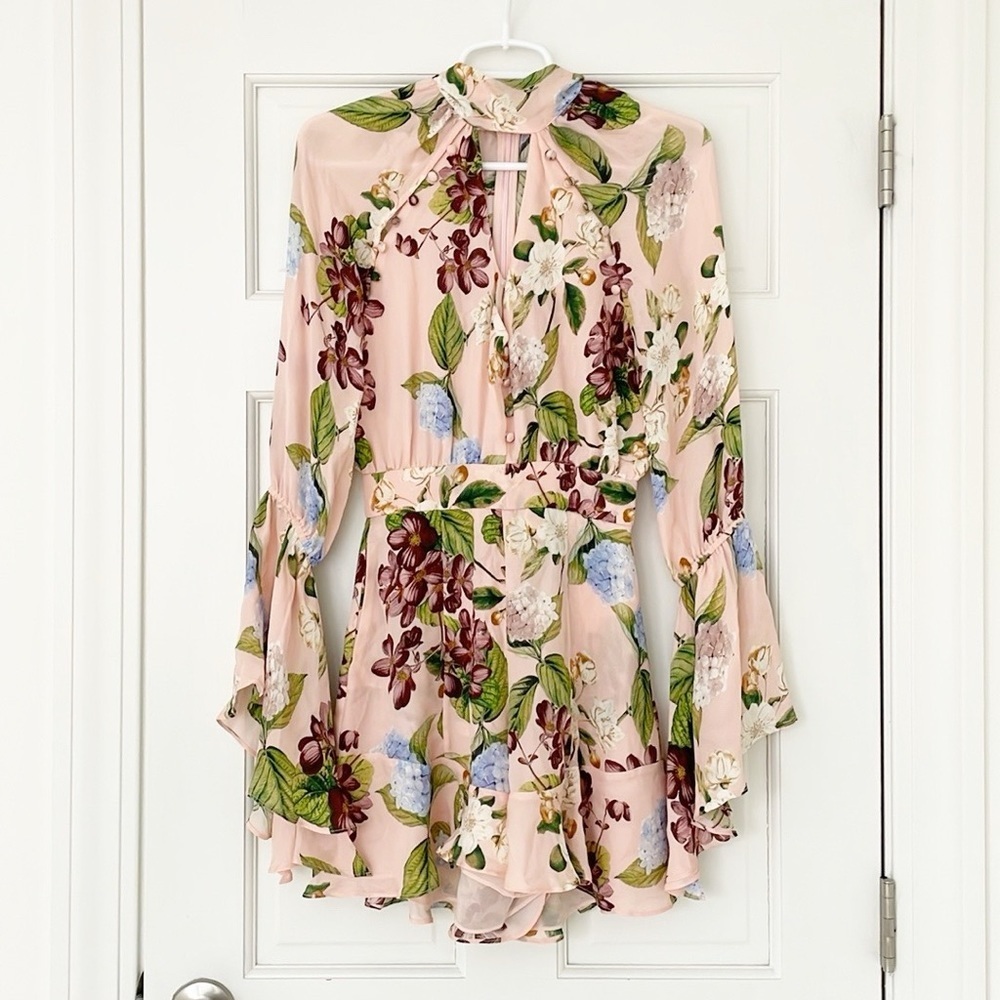NWOT NICHOLAS Evie floral romper size 0 pink 100% silk flare sleeves - Picture 8 of 15